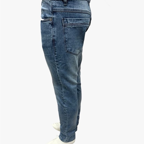 Jeans - Picture 10 of 16